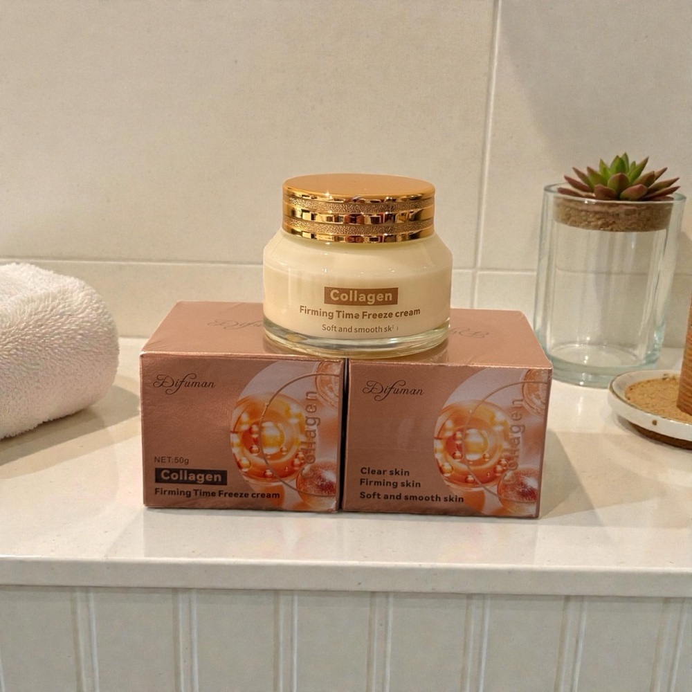 Collagen Firming Time Freeze Cream 2 Jars
Each Jar .50 oz
New in Box